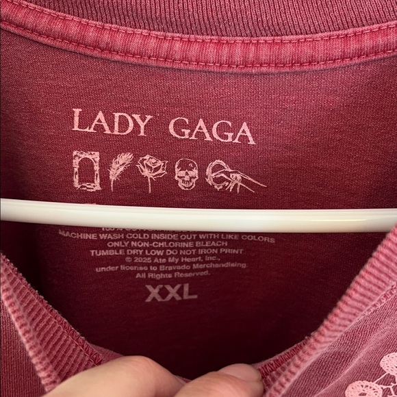 Lady Gaga The Mayhem Ball Tour Tee🔥🔥 - Picture 2 of 3